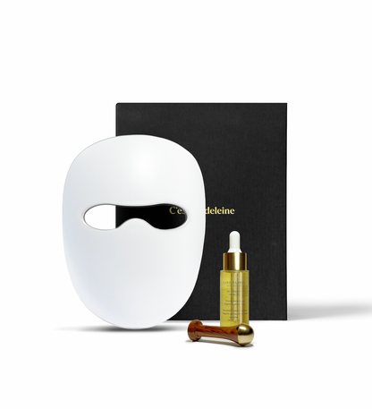 Bundle offer: Lumière LED mask with Bio-Essence facial oil and Kansa wand